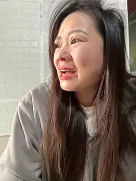 Hellen 111 online show from October 2025 02:34:01 AM