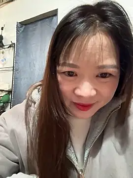 Hellen 111 online show from November 2025 06:35:01 AM