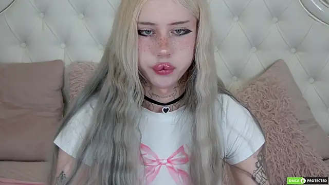 Snapshot of Joy_Barker chatting on November 2025 09:21:01 AM Joy Barker online show from November 2025 09:21:01 AM