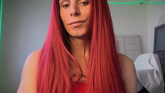 Snapshot of Thematrioshkaoficial24 chatting on November 2025 09:03:02 PM Thematrioshkaoficial24 online show from November 2025 09:03:02 PM