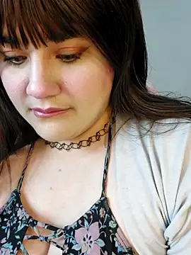 Snapshot of ItsNaiixa chatting on October 2025 12:41:02 AM ItsNaiixa online show from October 2025 12:41:02 AM