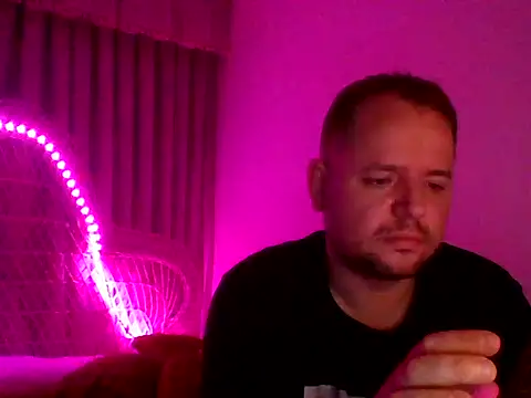 lobito1997 online show from March 2025 02:52:01 AM