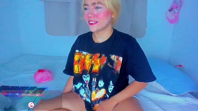 Snapshot of Sweet_MaryJane2 chatting on December 2024 07:58:01 AM Sweet MaryJane2 online show from December 2024 07:58:01 AM