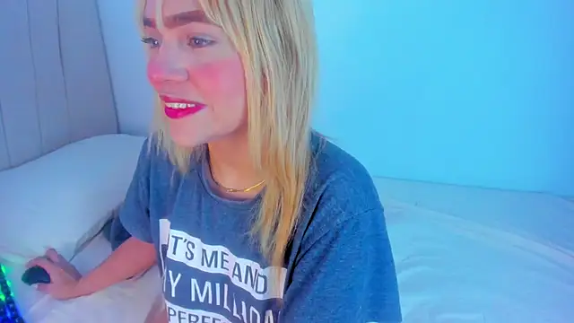 Snapshot of Sweet_MaryJane2 chatting on February 2025 05:19:02 PM Sweet MaryJane2 online show from February 2025 05:19:02 PM