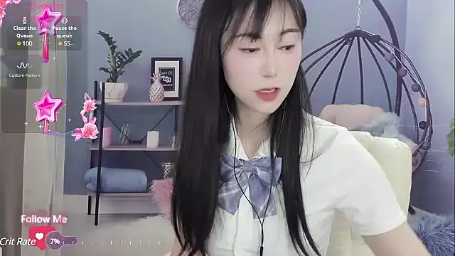 Lisa-s online show from February 2025 05:40:01 AM