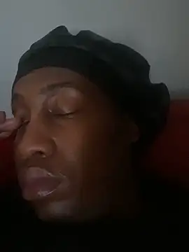 Snapshot of Moorella1 chatting on November 2025 05:29:02 AM Moorella1 online show from November 2025 05:29:02 AM