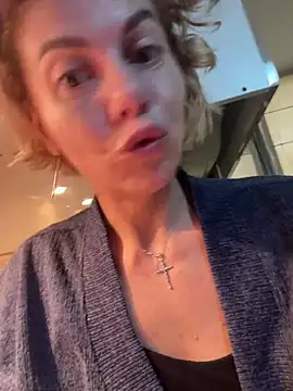 tanyagrey online show from November 2025 07:20:02 AM