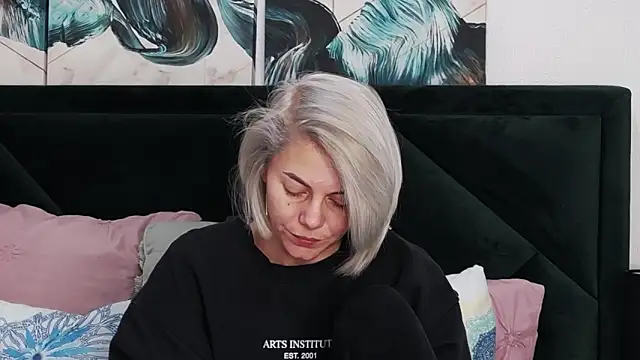 tanyagrey online show from March 2026 06:58:01 AM