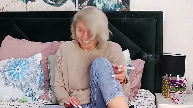 tanyagrey online show from March 2026 06:41:02 AM