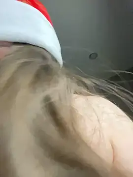 Snapshot of your_toxic_cum chatting on January 2025 04:13:01 PM your toxic cum online show from January 2025 04:13:01 PM