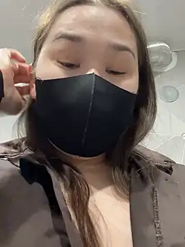 Snapshot of your_toxic_cum chatting on February 2025 10:28:02 PM your toxic cum online show from February 2025 10:28:02 PM