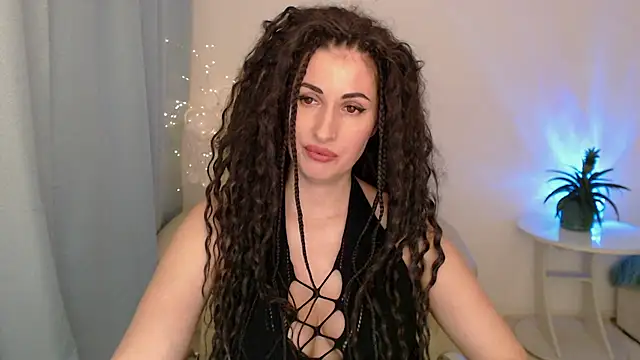 Snapshot of MaryMalory11 chatting on February 2025 07:05:02 PM MaryMalory11 online show from February 2025 07:05:02 PM