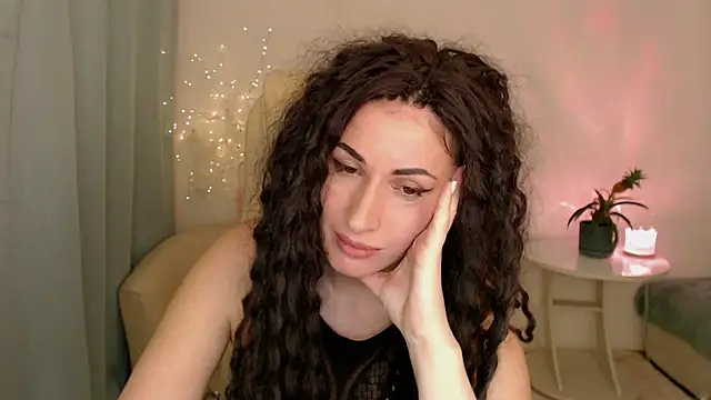 Snapshot of MaryMalory11 chatting on March 2025 07:49:02 PM MaryMalory11 online show from March 2025 07:49:02 PM