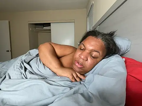 Snapshot of Badgirlbrittt chatting on February 2025 10:04:02 PM Badgirlbrittt online show from February 2025 10:04:02 PM