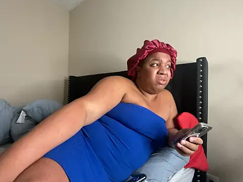 Snapshot of Badgirlbrittt chatting on March 2025 01:03:02 AM Badgirlbrittt online show from March 2025 01:03:02 AM