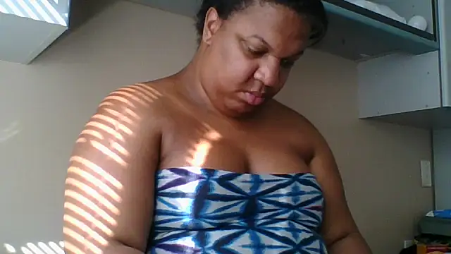 Snapshot of Badgirlbrittt chatting on November 2025 05:23:01 PM Badgirlbrittt online show from November 2025 05:23:01 PM