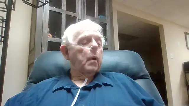 Snapshot of bootlegmanz chatting on February 2026 11:31:02 PM bootlegmanz online show from February 2026 11:31:02 PM