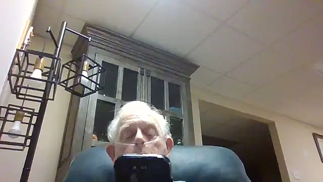 Snapshot of bootlegmanz chatting on March 2026 06:48:01 PM bootlegmanz online show from March 2026 06:48:01 PM