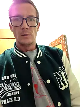 TheSouthernKing online show from December 2025 10:07:01 PM