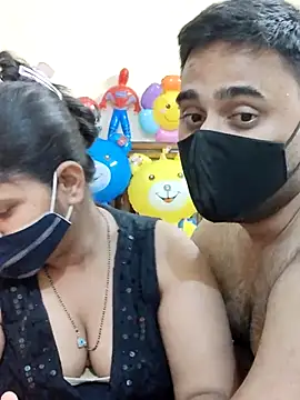 IND COUPLE1 online show from February 2025 04:46:02 PM