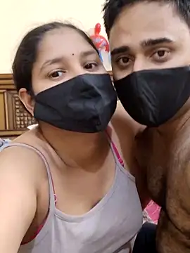 IND COUPLE1 online show from March 2025 04:00:02 PM