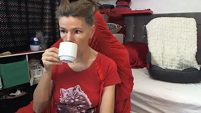 kellyterapy online show from February 2025 06:30:01 PM