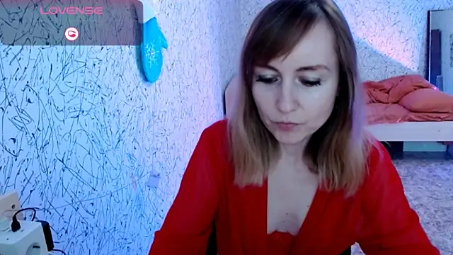 Snapshot of Athena_Richards chatting on June 2026 04:33:01 PM Athena Richards online show from June 2026 04:33:01 PM