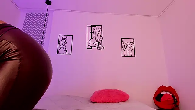 Snapshot of ari_amisi chatting on October 2025 05:47:02 PM ari amisi online show from October 2025 05:47:02 PM