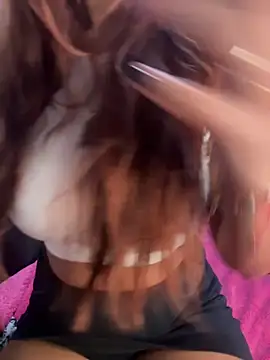 diosa202 online show from April 2026 02:42:01 AM