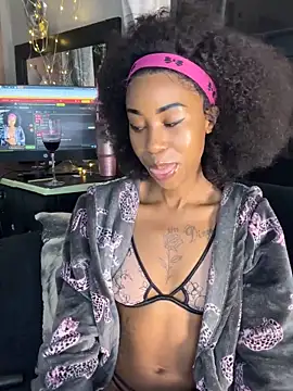 Dime-   online show from October 2025 10:10:01 PM