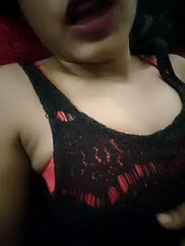 Snapshot of Hot_Goldengirl chatting on March 2025 08:40:01 PM Hot Goldengirl online show from March 2025 08:40:01 PM