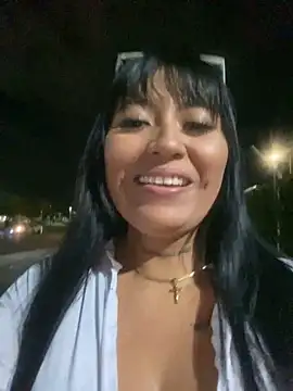 Snapshot of luisa16xxx chatting on December 2024 12:16:01 AM luisa16xxx online show from December 2024 12:16:01 AM