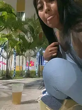 Snapshot of luisa16xxx chatting on December 2024 03:16:02 AM luisa16xxx online show from December 2024 03:16:02 AM