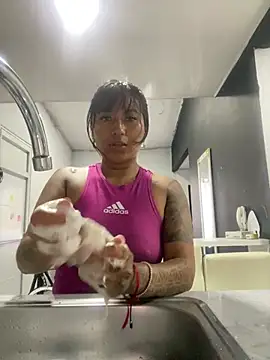 Snapshot of luisa16xxx chatting on March 2025 09:15:01 PM luisa16xxx online show from March 2025 09:15:01 PM