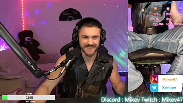 Mikev online show from November 2025 07:02:02 PM