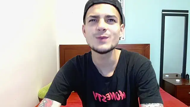 Snapshot of Jeffstyle18 chatting on October 2025 09:21:01 PM Jeffstyle18 online show from October 2025 09:21:01 PM