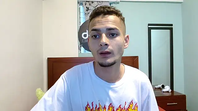 Snapshot of Jeffstyle18 chatting on October 2025 10:29:02 PM Jeffstyle18 online show from October 2025 10:29:02 PM