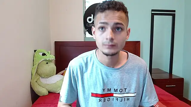 Snapshot of Jeffstyle18 chatting on October 2025 06:38:02 PM Jeffstyle18 online show from October 2025 06:38:02 PM