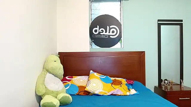 Snapshot of Jeffstyle18 chatting on October 2025 10:10:01 PM Jeffstyle18 online show from October 2025 10:10:01 PM