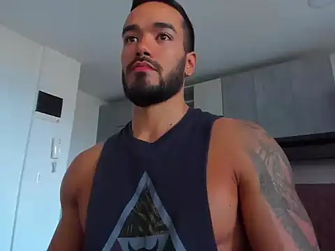 Snapshot of Alexander_Martines chatting on October 2025 09:16:02 PM Alexander Martines online show from October 2025 09:16:02 PM