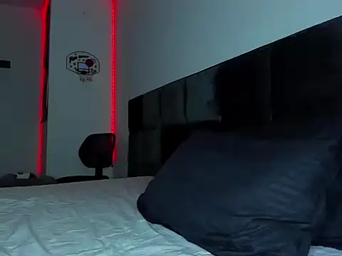 Snapshot of Alexander_Martines chatting on November 2025 11:38:01 PM Alexander Martines online show from November 2025 11:38:01 PM