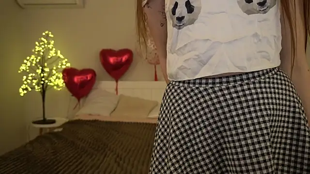 PamelaXX  online show from February 2025 12:51:02 AM