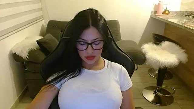 Charlotte cute18 online show from April 2026 01:38:01 AM