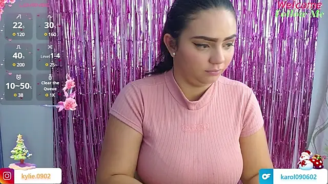 Snapshot of karol_9 chatting on December 2024 05:36:01 AM karol 9 online show from December 2024 05:36:01 AM