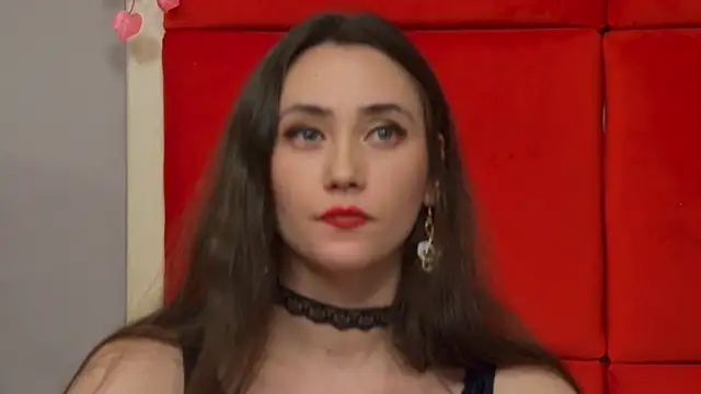 AliceMunro online show from February 2025 10:58:01 PM