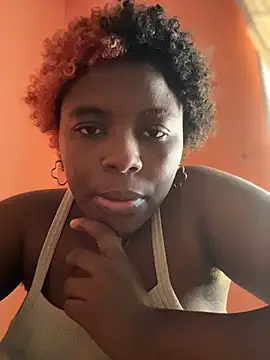 Lilith alouqua online show from May 2026 07:08:01 PM