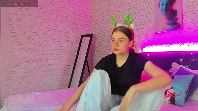 Stacey Brown online show from December 2024 04:56:02 AM