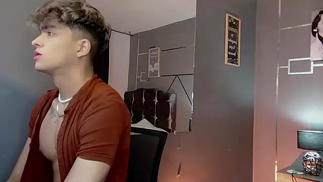 Snapshot of ANDRIUS_24 chatting on December 2024 05:00:01 PM ANDRIUS 24 online show from December 2024 05:00:01 PM