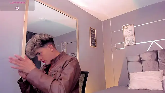 Snapshot of ANDRIUS_24 chatting on January 2025 01:22:02 PM ANDRIUS 24 online show from January 2025 01:22:02 PM