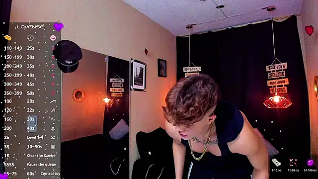 Snapshot of ANDRIUS_24 chatting on November 2025 09:48:01 PM ANDRIUS 24 online show from November 2025 09:48:01 PM